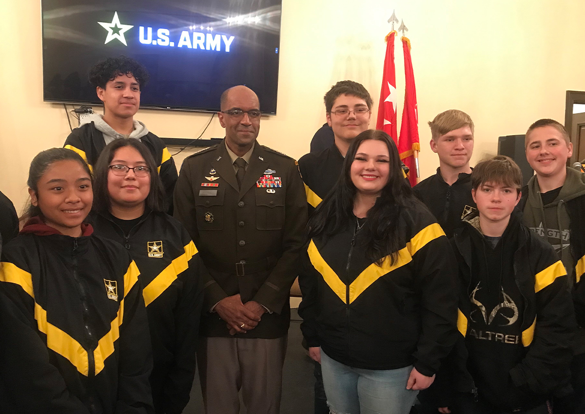 Sierra HS Army JROTC visits General Brito, Army TRADOC Commander during Cadet Ride