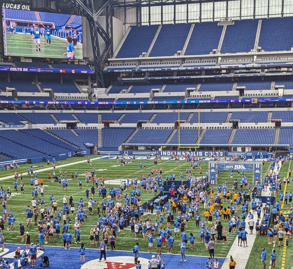 Colts Finish_Volunteer Cadets in Yellow
