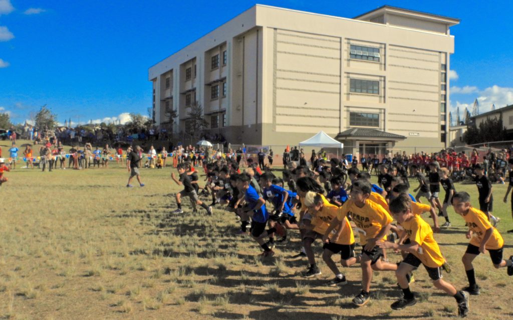 Students prepare to challenge the course at Mililani Middle School.
