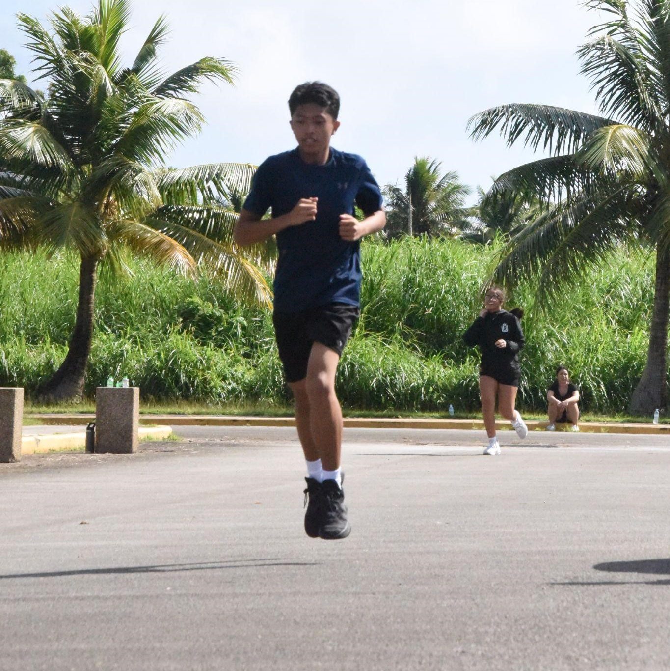 C/CPL Jenard Nuyda pushing his limits on the one-mile run.