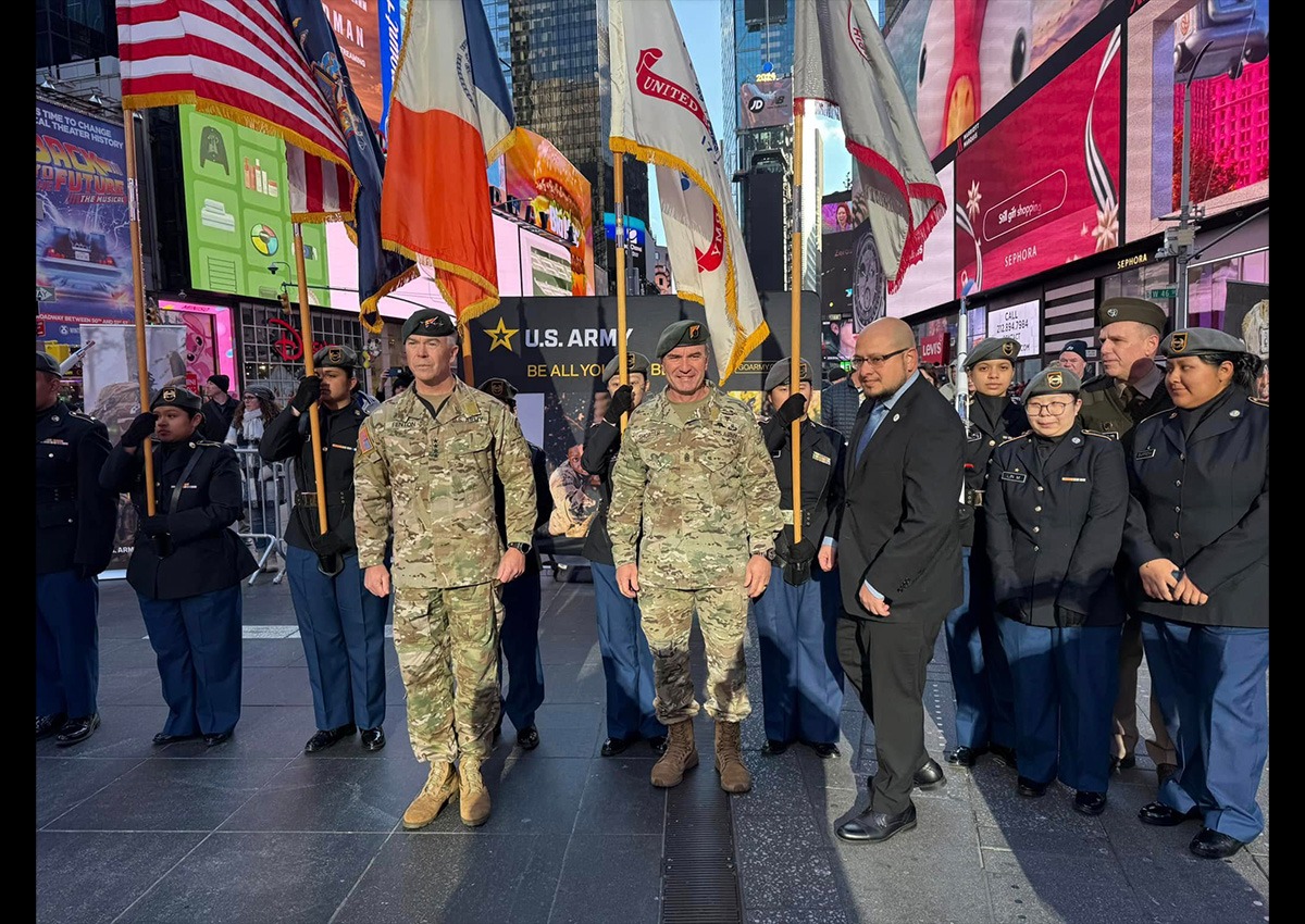 Gen Fenton, CSM Shorter, Superintendent Dr. Noah Angeles