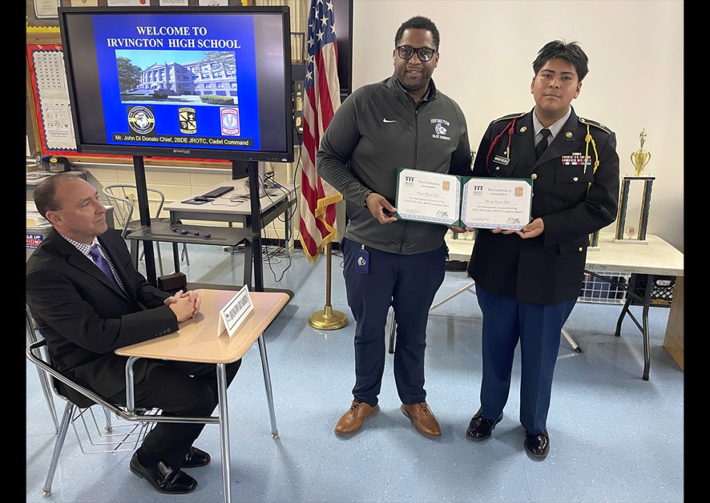 JROTC-News-Featured-Irvington-HS-JROTC-Visit-from-2nd-Brigade-Chief-5.jpg