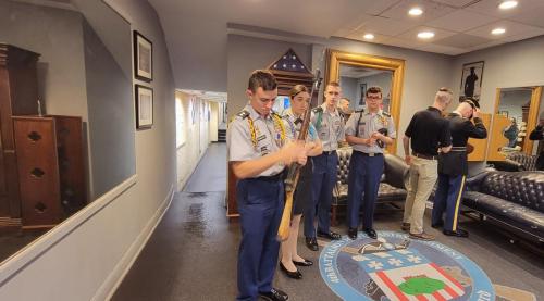 Cadets at the Tomb of the Unknown Soldier quarters
